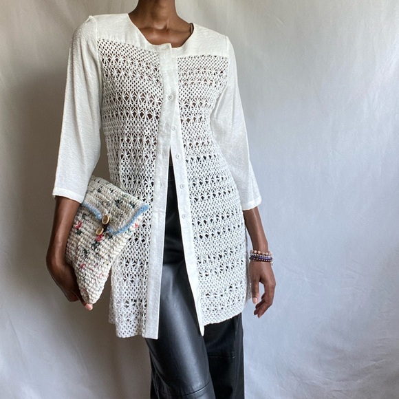 White crochet mixed textured top - Picture 1 of 11